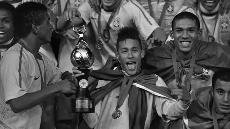 Neymar celebrates Brazil's 2011 Soth American Under 20 Championship win.